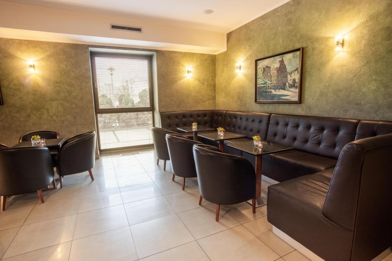 Business Hotel Vega Вроцлав Экстерьер фото