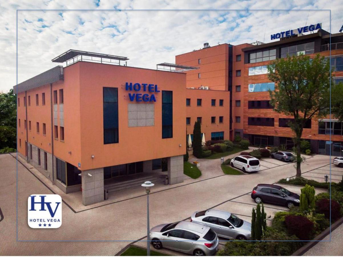 Business Hotel Vega Вроцлав Экстерьер фото